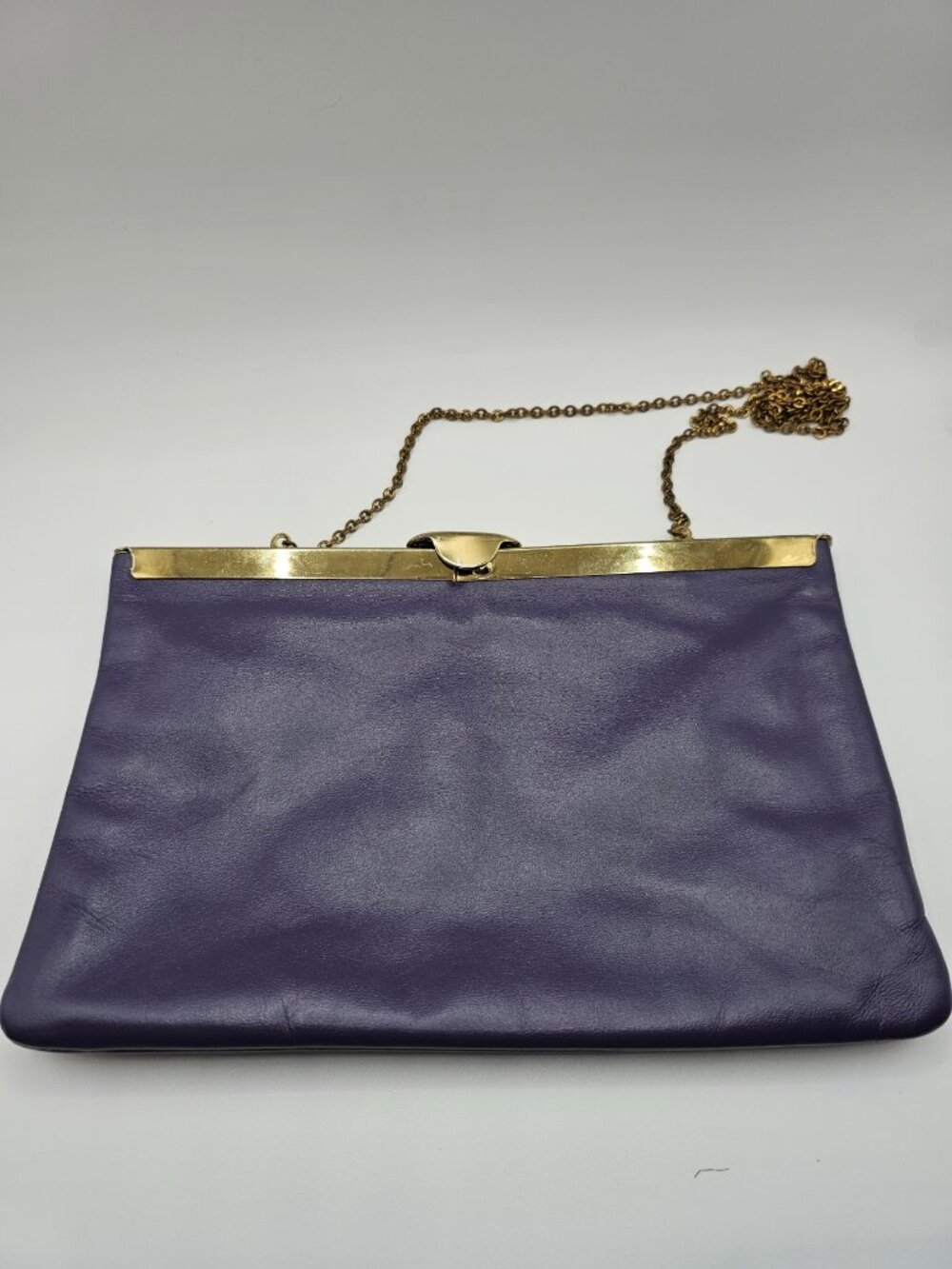 Vintage 1950s 60s Etra Plum Leather Evening Clutch Gold Frame Chain Purse